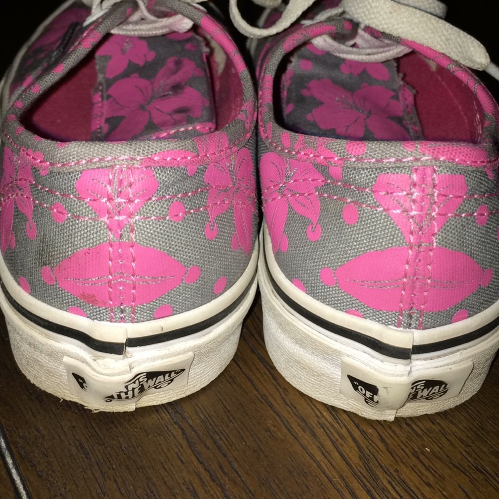Vans Tropical Hibiscus Print Kicks - Picture 3 of 6